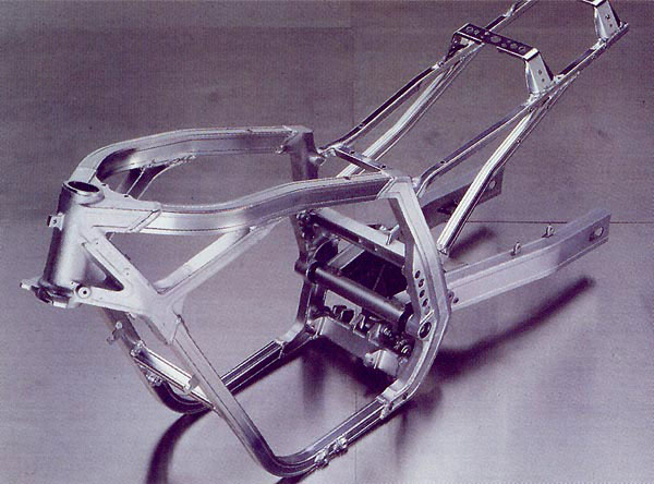 Telaio GSX-R750 m.y. 1985